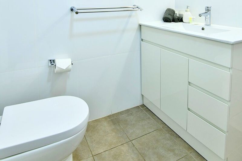 Roll-in Shower