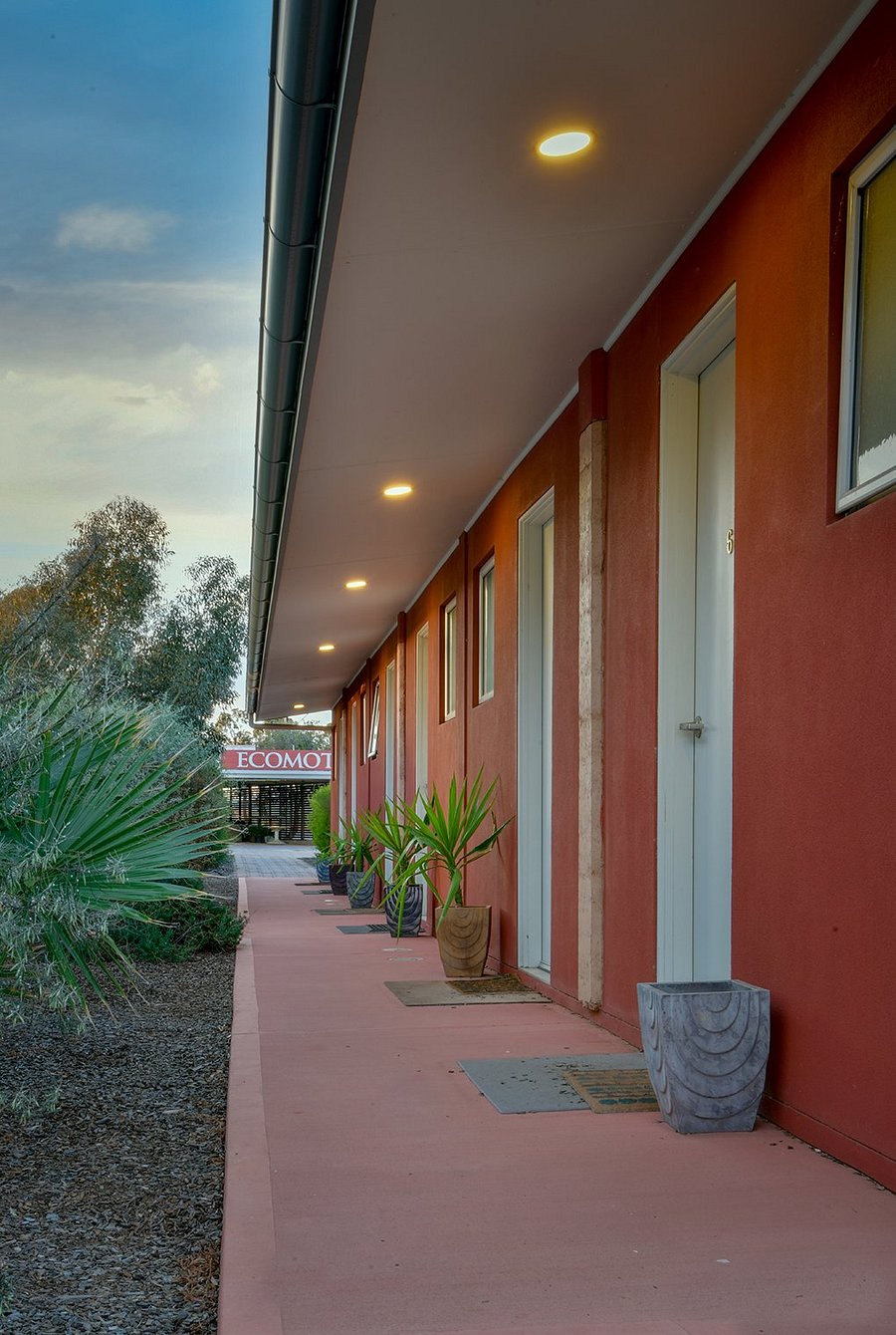 Secure undercover parking at Crossroads Ecomotel Port Augusta